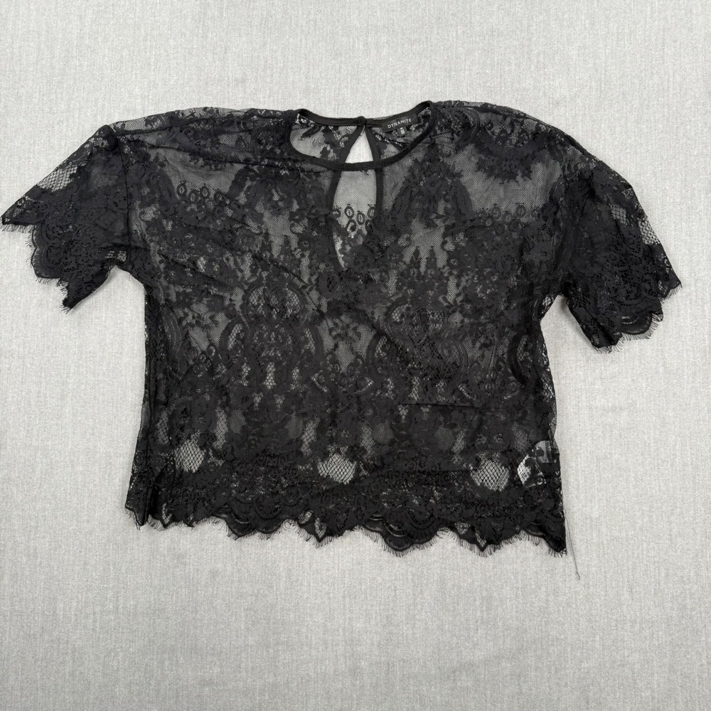 Dynamite Black Sheer Floral Lace Short Sleeve Top Blouse Keyhole Back‎ M